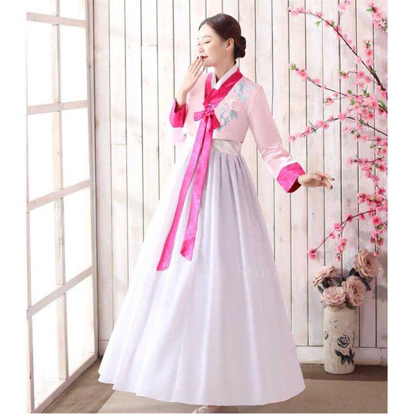 Traditional Korean Hanbok Women Traditional Korean Hanbok Women